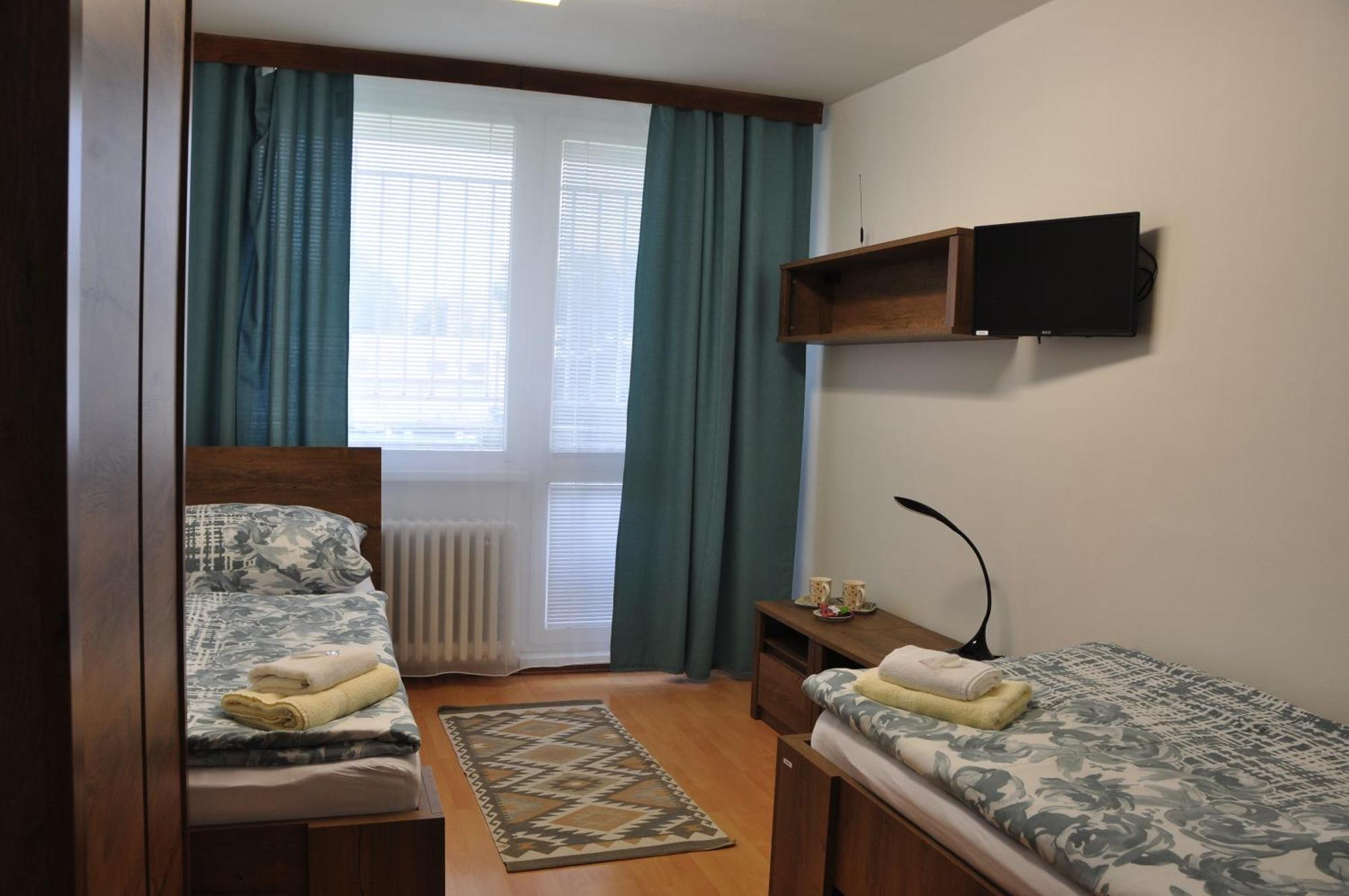 Skolsky Internat Medicka 2 Ξενοδοχείο Košice Εξωτερικό φωτογραφία